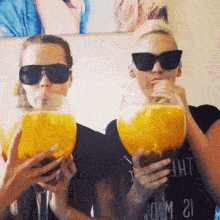 mimosa.gif