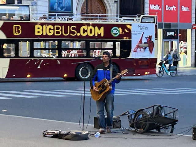 singer3.jpg
