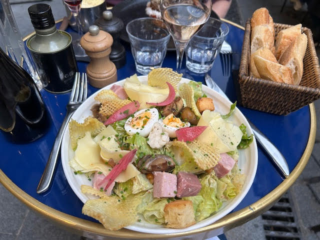 Restaurant2.jpg