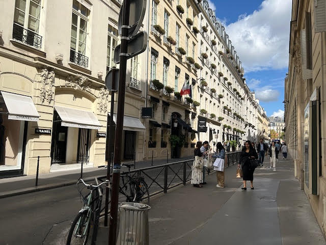 Paris streets3.jpg
