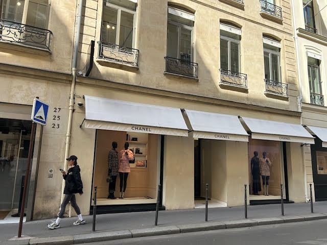 Paris streets1.jpg