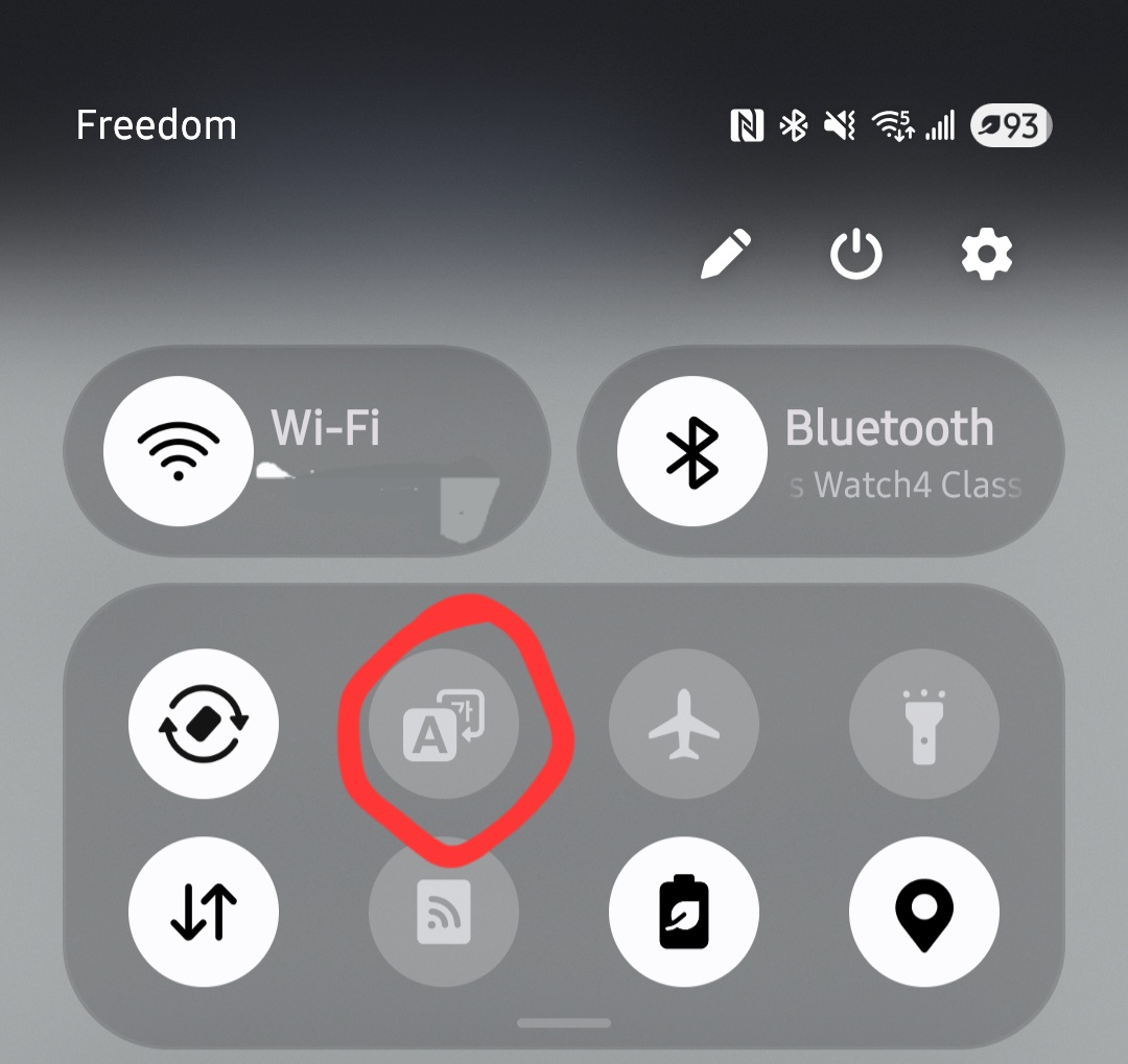 Screenshot_20251026_112352_One UI Home.jpg