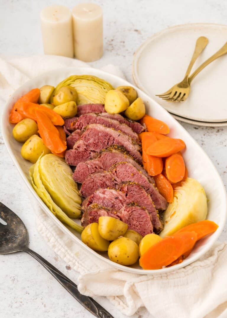 cornedbeefandcabbage.01-768x1075.jpg