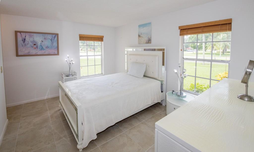 Bedroom.jpg