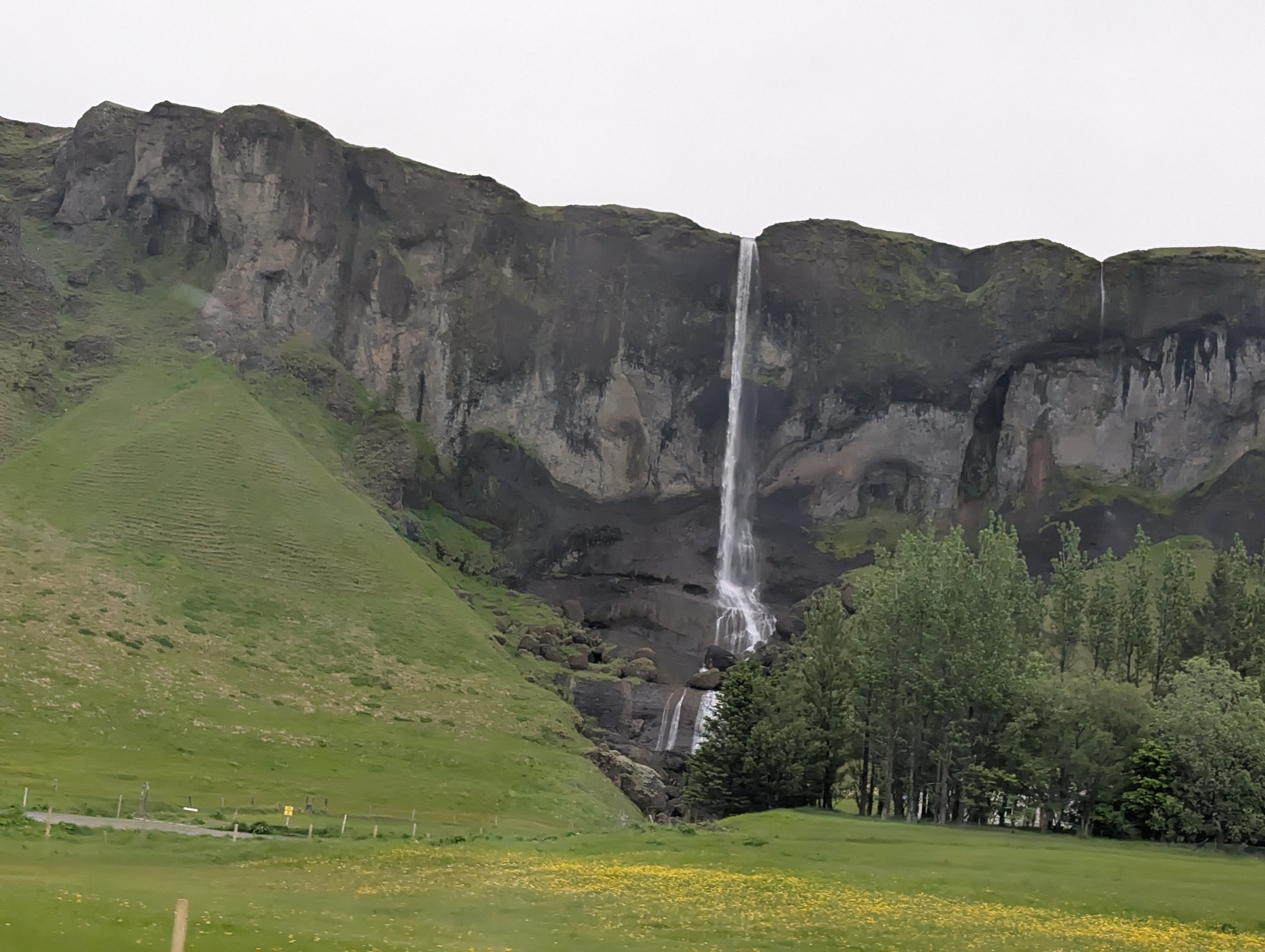 PXL_20260615_201901348.LONG_EXPOSURE-02.ORIGINAL.jpg